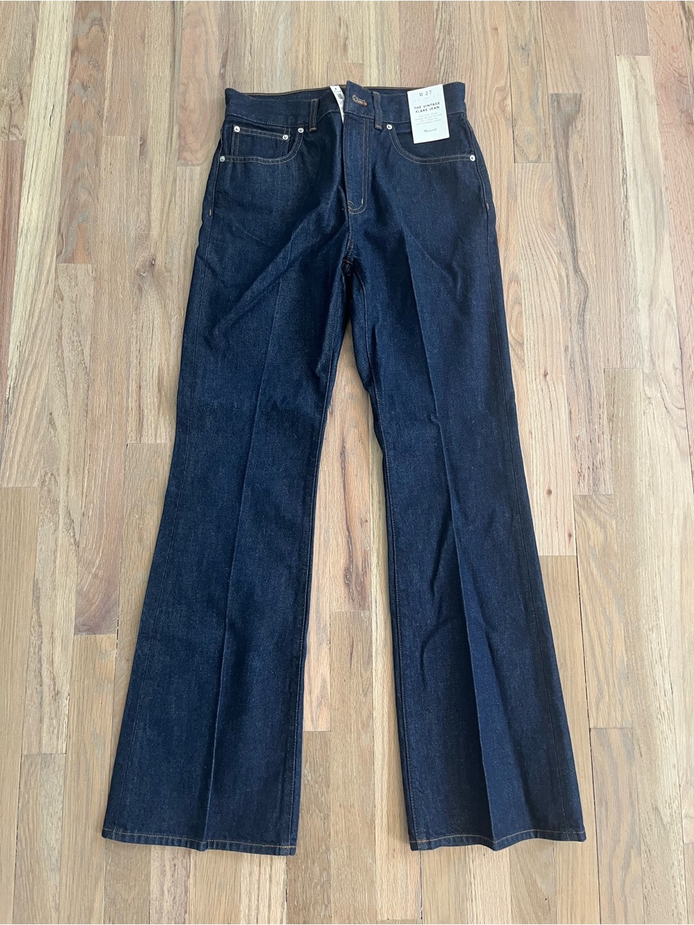 Madewell The Vintage Flare Jean in Rinse Wash, Size 27. NWT